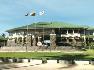 Yacht Club & Resort
